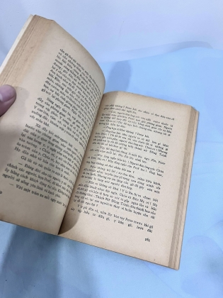 ĐI TRONG HOÀNG HÔN - Arthur Koestler (MAI VI PHÚC DỊCH)
