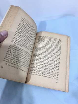 ĐI TRONG HOÀNG HÔN - Arthur Koestler (MAI VI PHÚC DỊCH)