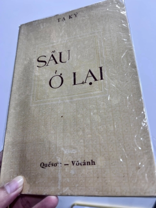 SẦU Ở LẠI - TẠ KÝ