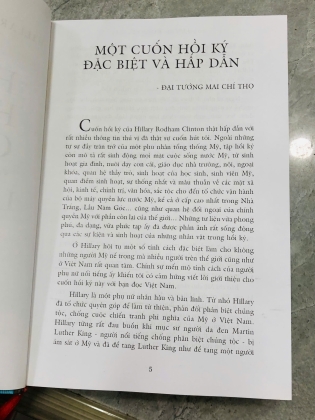 hồi ký HILLARY CLINTON VÀ CHÍNH TRƯỜNG NƯỚC MỸ