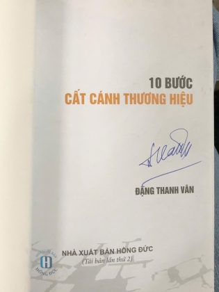 10 BƯỚC CẤT CÁNH THƯƠNG HIỆU - ĐẶNG THANH VÂN