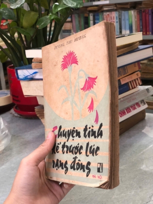 CHUYỆN TÌNH KỂ TRƯỚC LÚC RẠNG ĐÔNG - DƯƠNG THU HƯƠNG