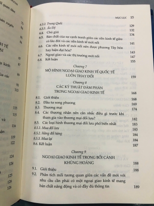 NGOẠI GIAO KINH TẾ VÀ HOẠCH ĐỊNH CHÍNH SÁCH ĐỐI NGOẠI - CHARLES CHATTERJEE