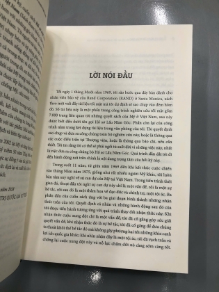 HỒ SƠ MẬT LẦU NĂM GÓC VÀ HỒI ỨC VỀ CHIẾN TRANH VIỆT NAM - DANIEL ELLSBERG