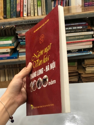 NGÔN NGỮ VĂN HOÁ THĂNG LONG - HÀ NỘI 1000 NĂM