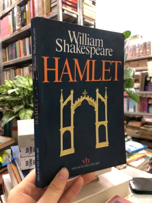 HAMLET - WILLIAM SHAKESPEARE