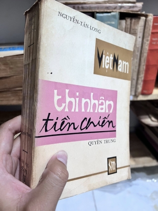 VIỆT NAM THI NHÂN TIỀN CHIẾN - NGUYỄN TẤN LONG
