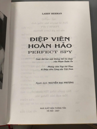 ĐIỆP VIÊN HOÀN HẢO: CUỘC ĐỜI HAI MẶT KHÔNG THỂ TIN ĐƯỢC CỦA PHẠM XUÂN ẨN - LARRY BERMAN