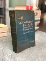 VIETNAMESE ENGLISH STUDENT&#39;S DICTIONARY - NGUYỄN ĐÌNH HOÀ