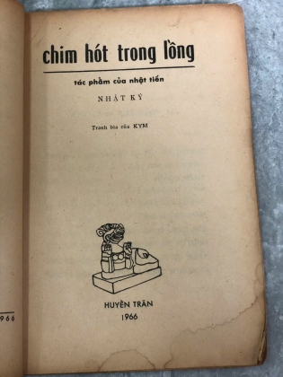 CHIM HÓT TRONG LỒNG - NHẬT TIẾN