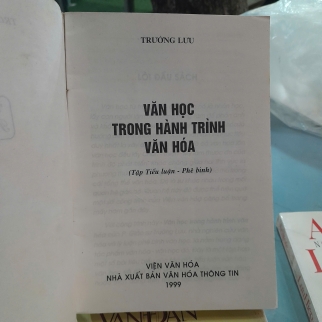 VĂN HỌC TRONG HÀNH TRÌNH VĂN HOÁ - TRƯỜNG LƯU