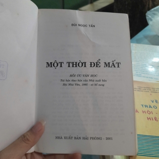 MỘT THỜI ĐỂ MẤT - BÙI NGỌC TẤN