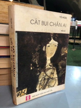 CÁT BỤI CHÂN AI - TÔ HOÀI