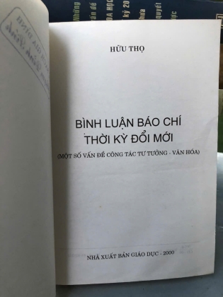 BÌNH LUẬN BÁO CHÍ THỜI KỲ ĐỔI MỚI - HỮU THỌ