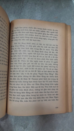 VŨ TRỤ (NHÂN TÌNH THẾ THÁI) - HOÀNG VĂN BỔN