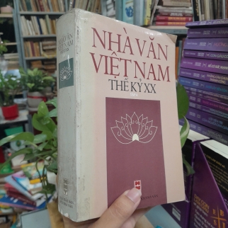 NHÀ VĂN VIỆT NAM THẾ KỶ XX - NGÔ VĂN PHÚ 