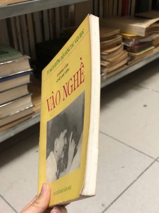 VÀO NGHỀ - CHÀNG VĂN (CHẾ LAN VIÊN)