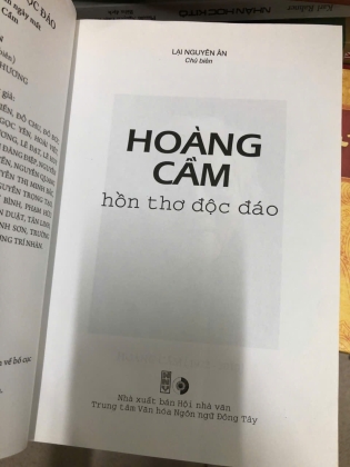 HOÀNG CẦM HỒN THƠ ĐỘC ĐÁO - LẠI NGUYÊN ÂN