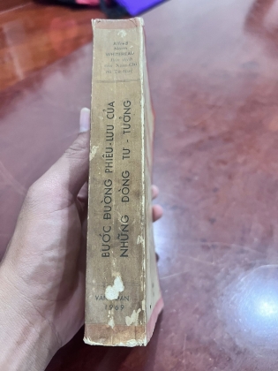 BƯỚC ĐƯỜNG PHIÊU LƯU CỦA NHỮNG DÒNG TƯ TƯỞNG - Nam Chi - Từ Huệ