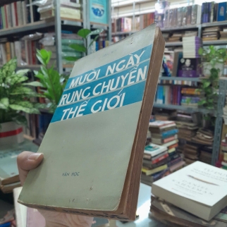 MƯỜI NGÀY RUNG CHUYỂN THẾ GIỚI - JÔN RÍT 