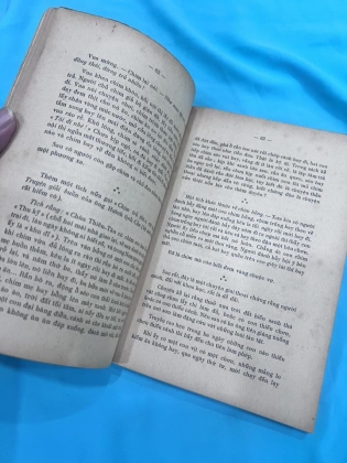 PHONG LƯU CŨ MỚI - VƯƠNG HỒNG SỂN
