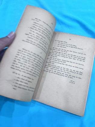 PHONG LƯU CŨ MỚI - VƯƠNG HỒNG SỂN