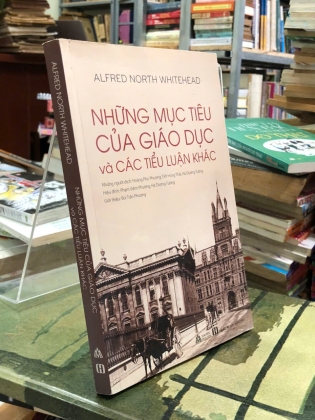 NHỮNG MỤC TIÊU CỦA GIÁO DỤC VÀ CÁC TIỂU LUẬN KHÁC