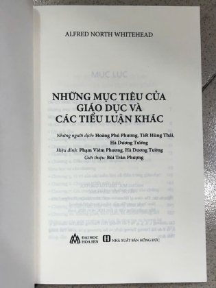 NHỮNG MỤC TIÊU CỦA GIÁO DỤC VÀ CÁC TIỂU LUẬN KHÁC
