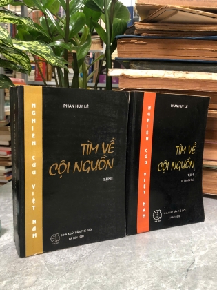 TÌM VỀ CỘI NGUỒN - PHAN HUY LÊ
