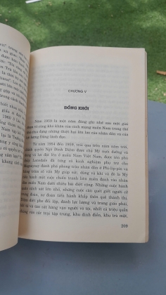 HOÀ BÌNH HAY CHIẾN TRANH - TRẦN VĂN TRÀ