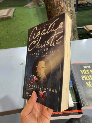 KỲ ÁN DÒNG CHỮ TẮT - AGATHA CHRISTIE 