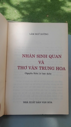 NHÂN SINH QUAN VÀ THƠ VĂN TRUNG HOA
