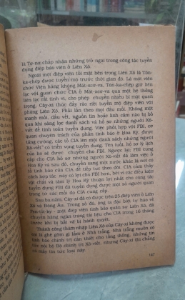 CIA KHI BỨC MÀN ĐƯỢC VÉN LÊN - BOB WOOD WARD