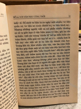 SỐNG VỚI VĂN HỌC CÙNG THỜI - LẠI NGUYÊN ÂN
