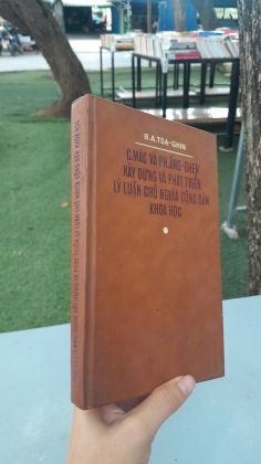 C.MÁC VÀ PH.ĂNG-GHEN XÂY DỰNG VÀ PHÁT TRIỂN LÝ LUẬN CHỦ NGHĨA CỘNG SẢN KHOA HỌC - B.A.TSA-GHIN