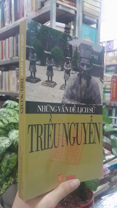 NHỮNG VẤN ĐỀ LỊCH SỬ TRIỀU NGUYỄN 
