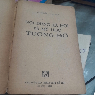 NỘI DUNG XÃ HỘI VÀ MỸ HỌC TUỒNG ĐỒ - LÊ NGỌC CẦU, PHAN NGỌC
