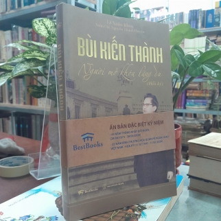 BÙI KIẾN THÀNH NGƯỜI MỞ KHÓA LÃNG DU 