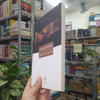 NGƯỜI ĐẸP NGỦ MÊ