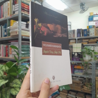 NGƯỜI ĐẸP NGỦ MÊ
