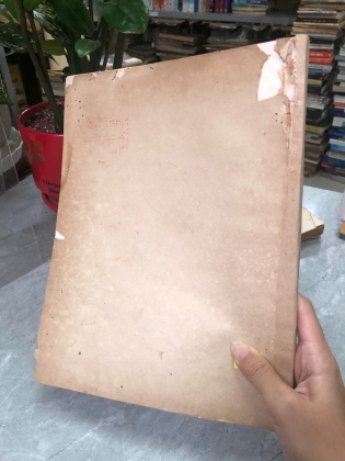 HẢI SINH VẬT NUÔI TẠI HỒ CÁ VIỆN HẢI HỌC NHA TRANG - TRẦN TRỌNG PHAN