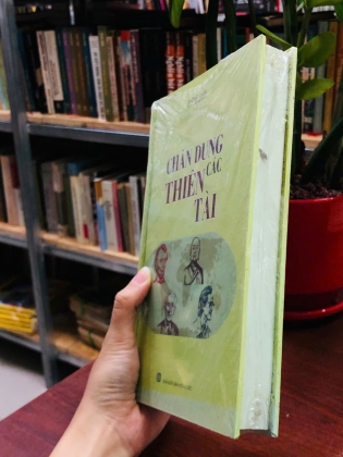 CHÂN DUNG CÁC THIÊN TÀI 
