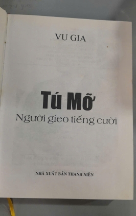 TÚ MỠ NGƯỜI GIEO TIẾNG CƯỜI