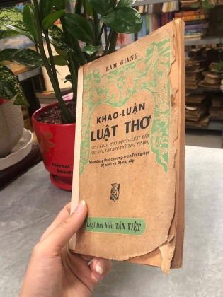 KHẢO LUẬN LUẬT THƠ - LAM GIANG