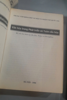 VĂN HOÁ TRONG PHÁT TRIỂN VÀ TOÀN CẦU HOÁ