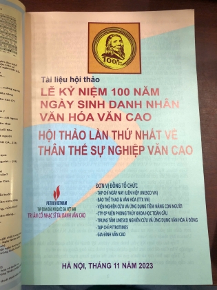 LỄ KỶ NIỆM 100 NĂM NGÀY SINH DANH NHÂN VĂN HOÁ VĂN CAO - HỘI THẢO LẦN THỨ NHẤT VỀ THÂN THẾ SỰ NGHIỆP VÂN CAO