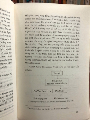 TÍN NGƯỠNG THỜ MẪU Ở MIỀN TRUNG VIỆT NAM - NGUYỄN HỮU THÔNG (Chủ biên)