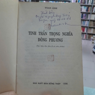 TINH THẦN TRỌNG NGHĨA ĐÔNG PHƯƠNG - TOAN ÁNH (Có chữ ký tác giả)
