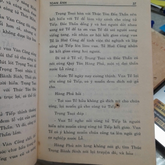 TINH THẦN TRỌNG NGHĨA ĐÔNG PHƯƠNG - TOAN ÁNH (Có chữ ký tác giả)