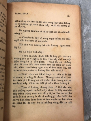 NGOÀI CHÂN MÂY - PEARL BUCK